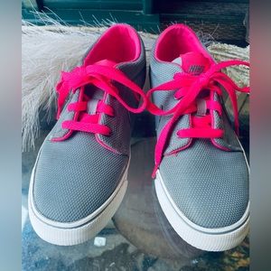 Nike canvas shoe